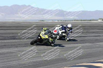 media/Jan-16-2026-CVMA Friday Practice (Fri) [[6f2bf47531]]/5-Racer 4-Trackday1/Session 2 (Bowl)/
